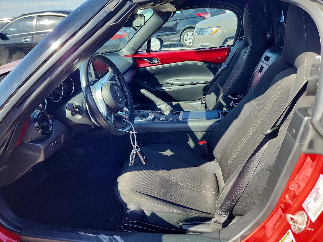 2021 MAZDA MX-5 MIATA CLUB photo 13
