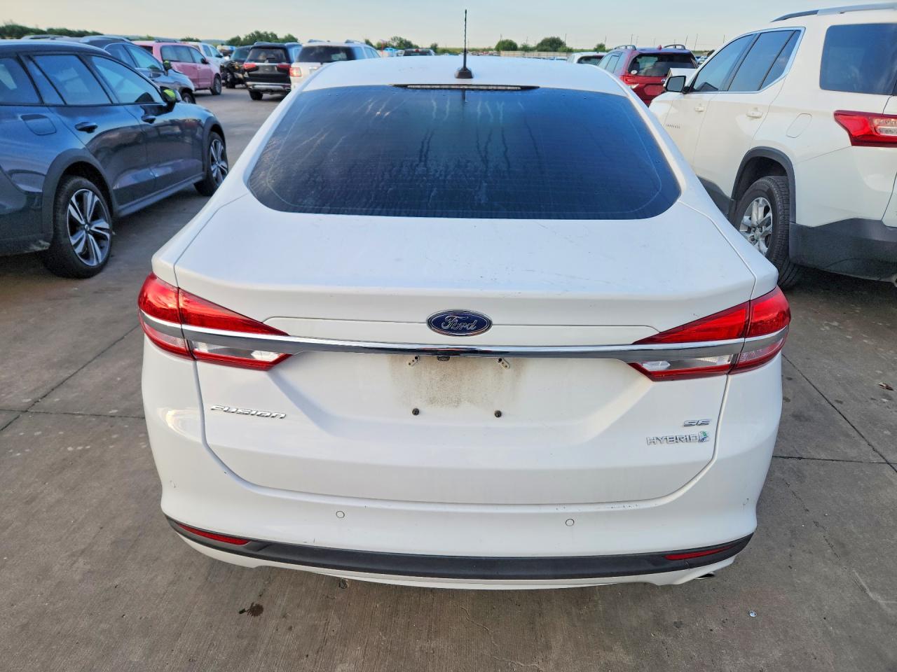 2018 FORD FUSION SE HYBRID photo 11