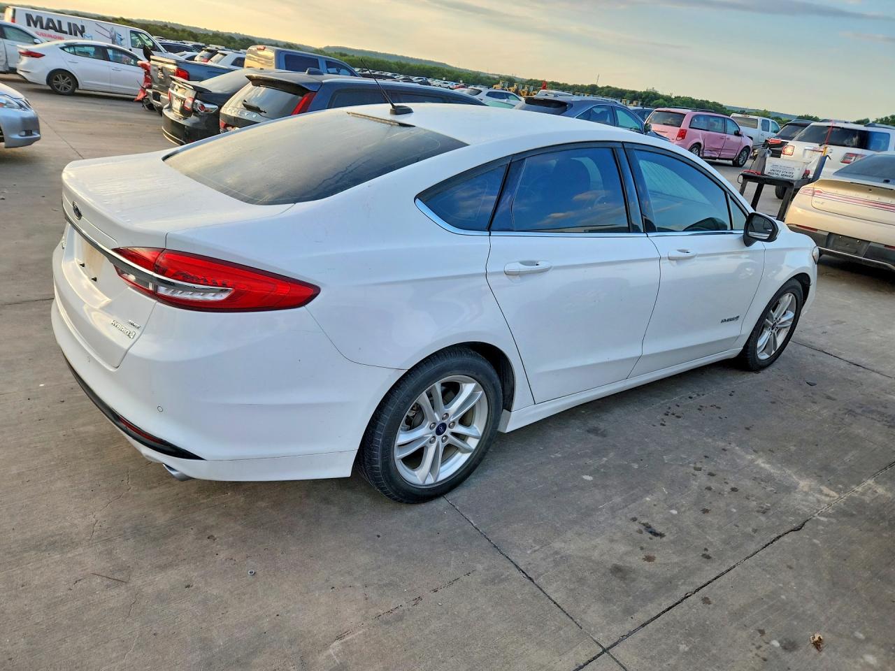 2018 FORD FUSION SE HYBRID photo 5