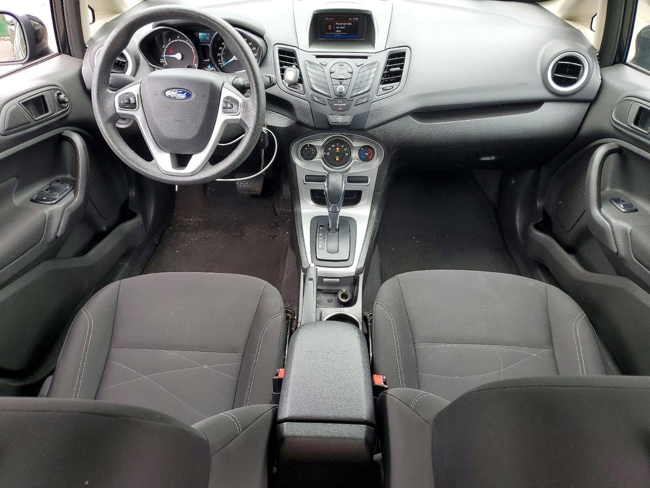 2019 FORD FIESTA SE photo 15