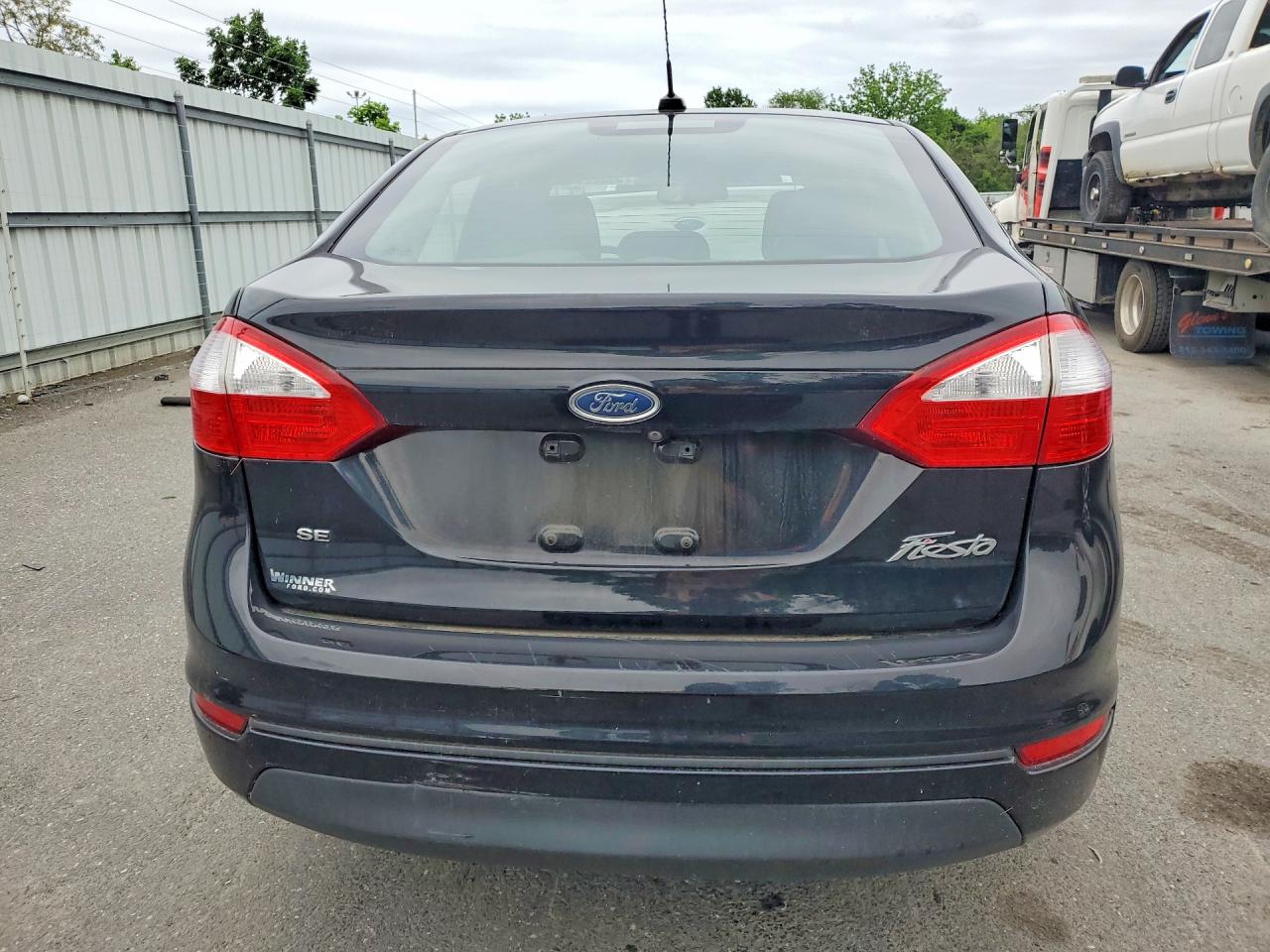 2019 FORD FIESTA SE photo 11