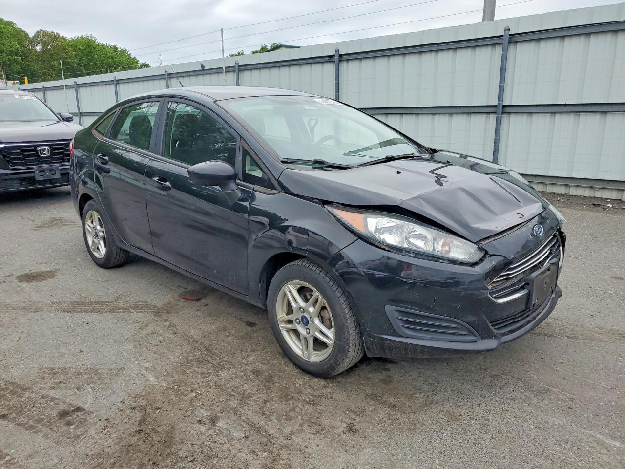 2019 FORD FIESTA SE photo 7