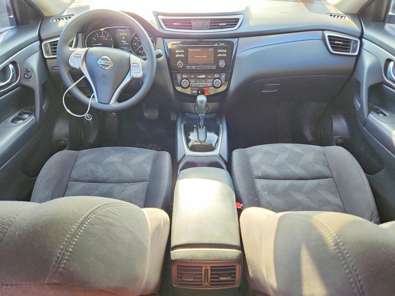 2016 NISSAN ROGUE SV photo 15