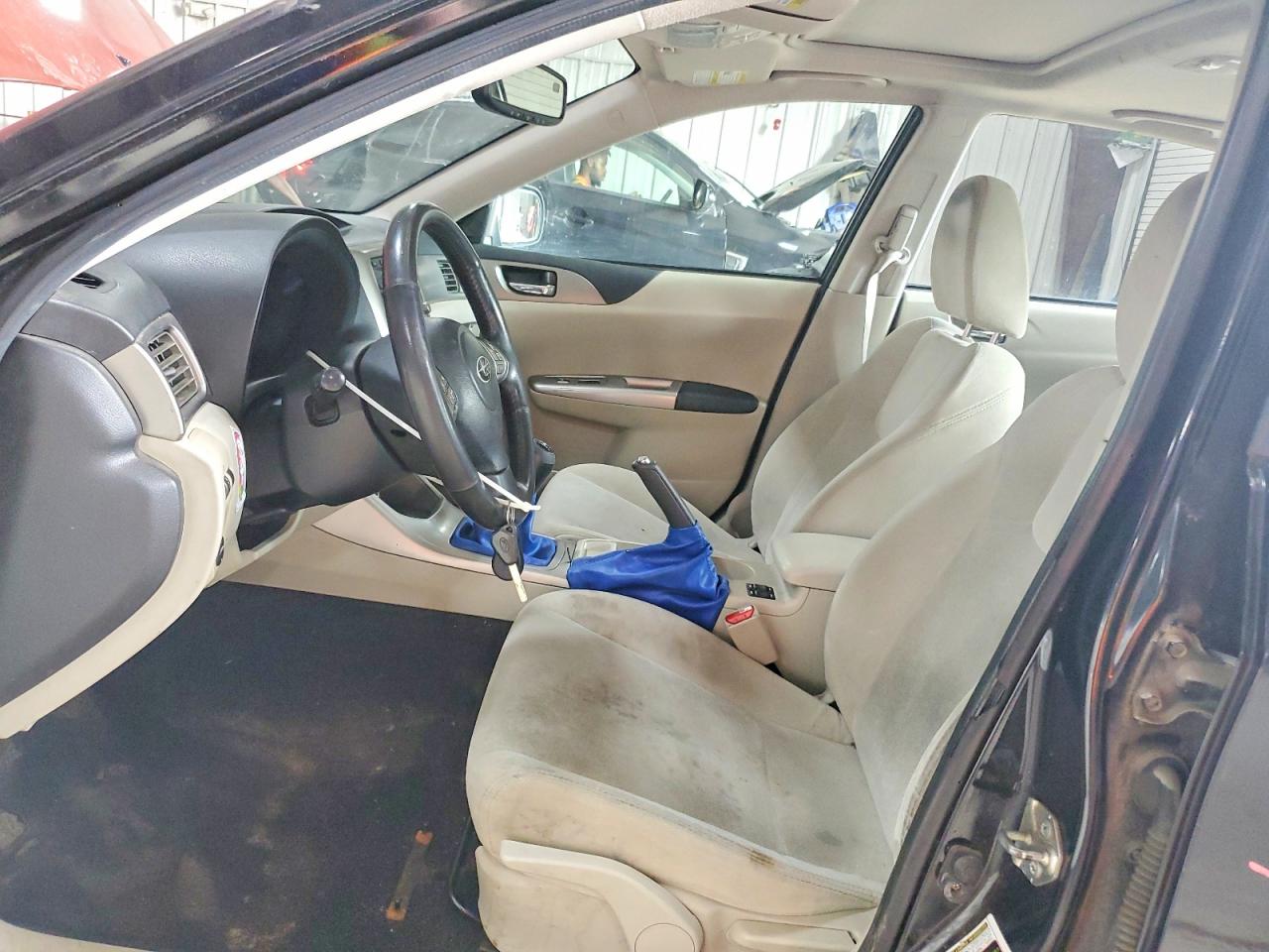 2010 SUBARU IMPREZA 2.5I PREMIUM photo 7
