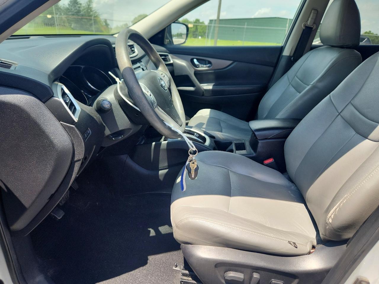 2014 NISSAN ROGUE SV photo 13