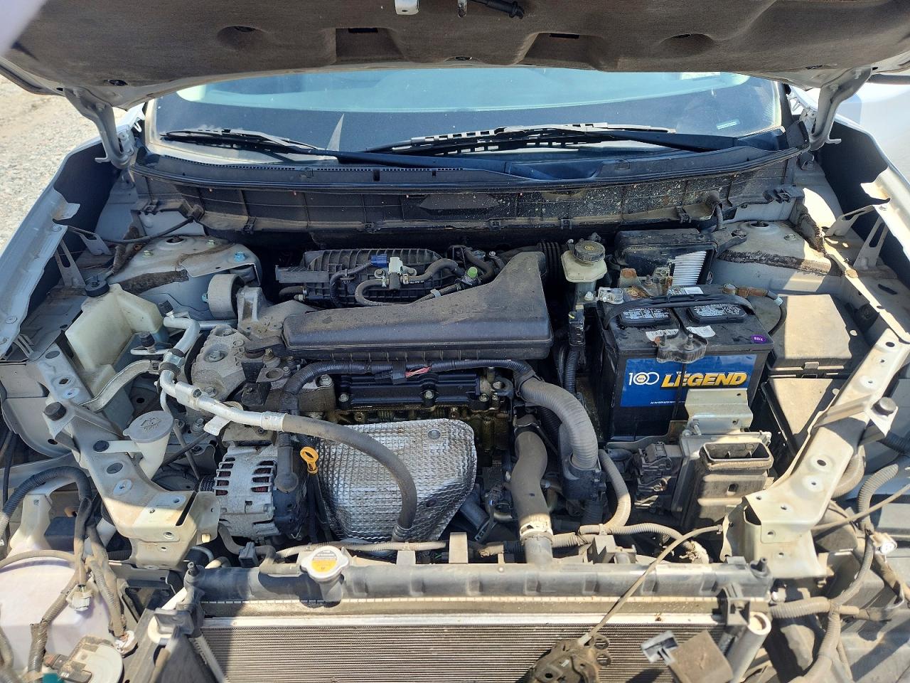 2014 NISSAN ROGUE SV photo 23