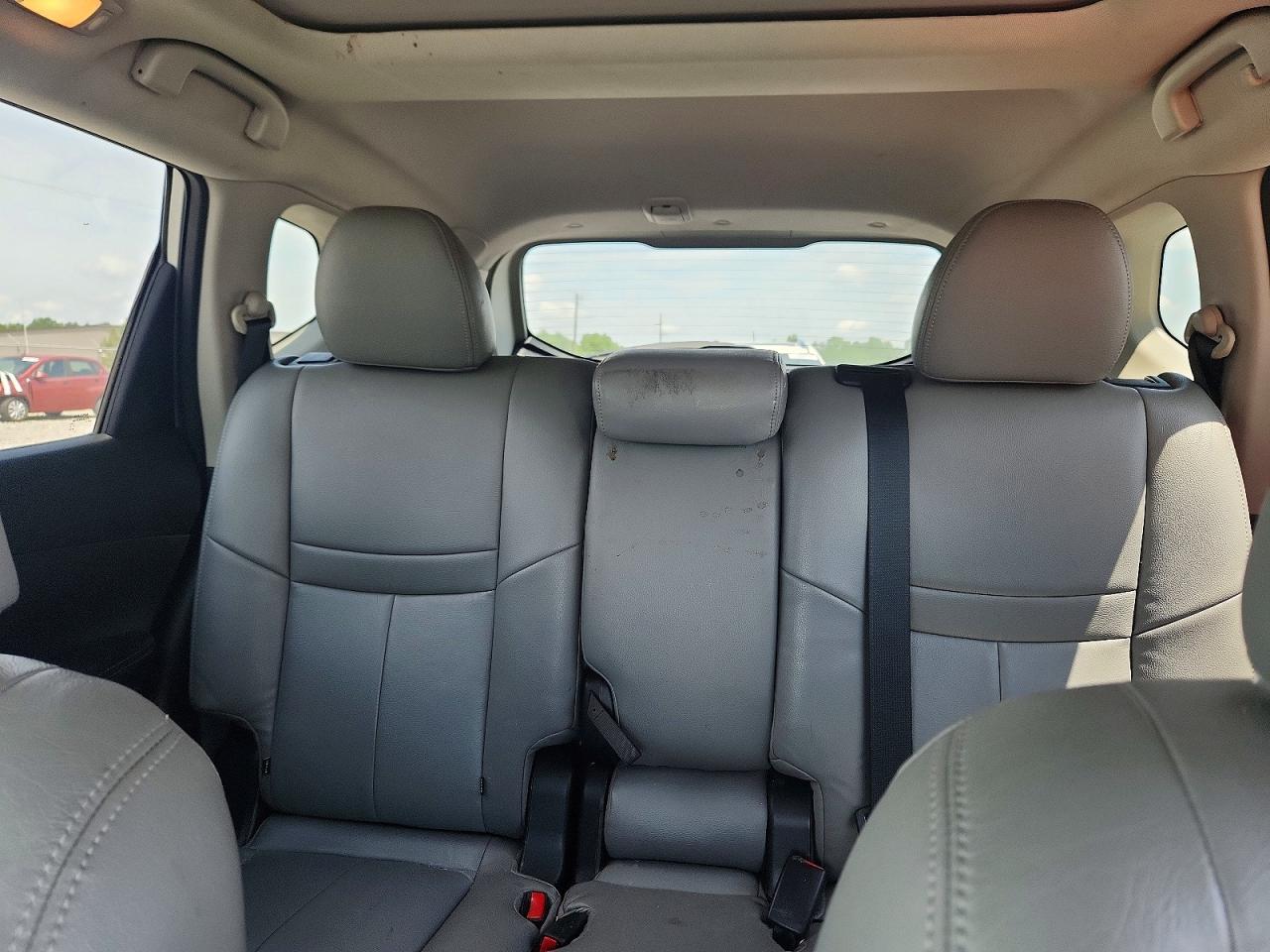 2014 NISSAN ROGUE SV photo 19