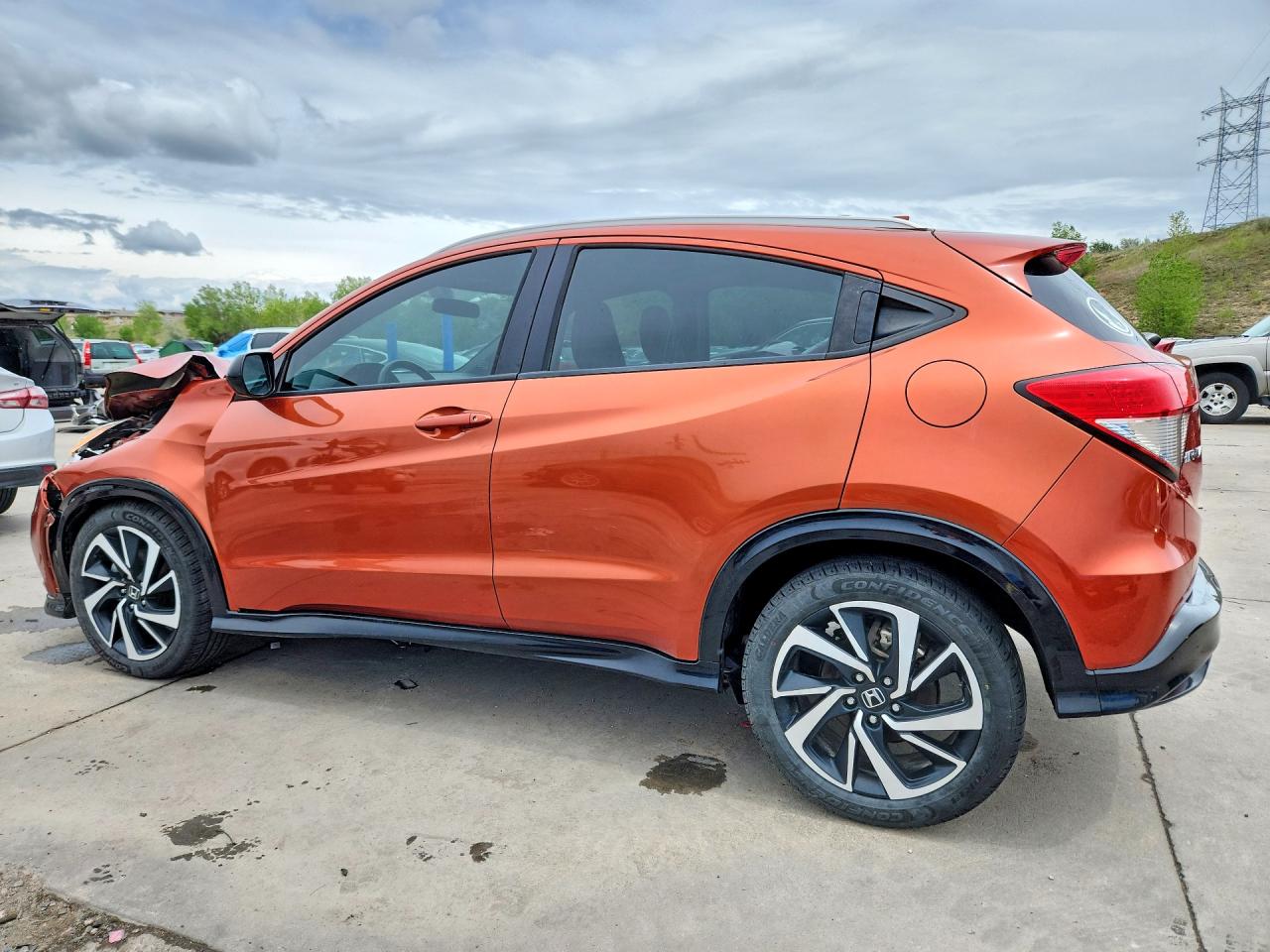 2019 HONDA HR-V SPORT photo 2