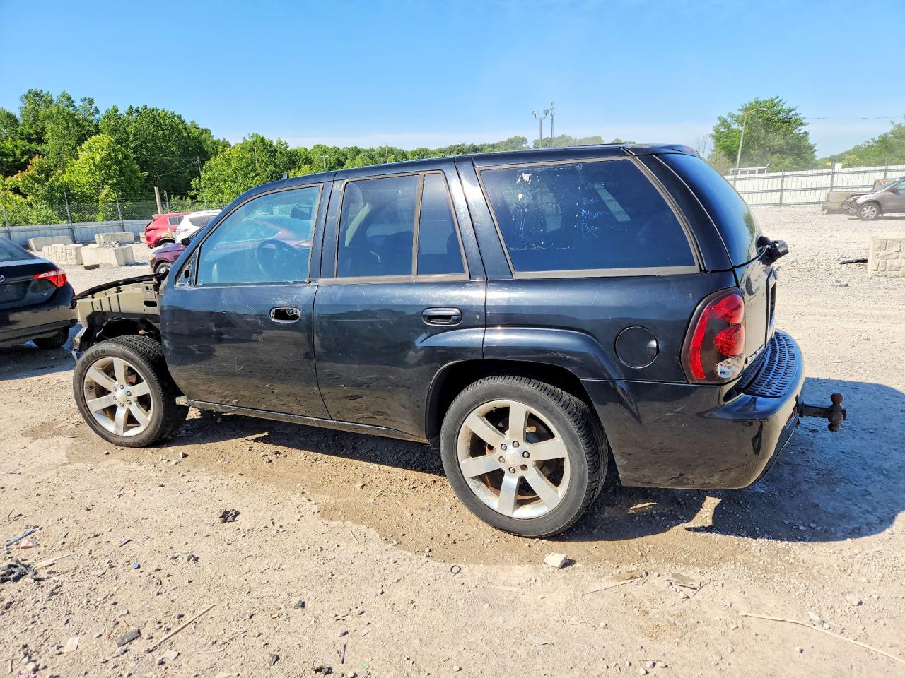 2008 CHEVROLET TRAILBLAZER SS photo 2