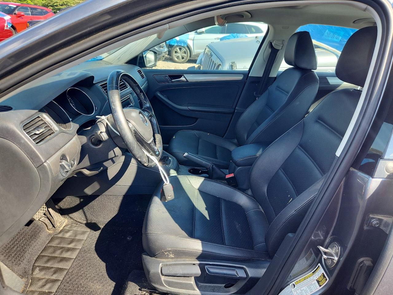 2017 VOLKSWAGEN JETTA SE photo 7