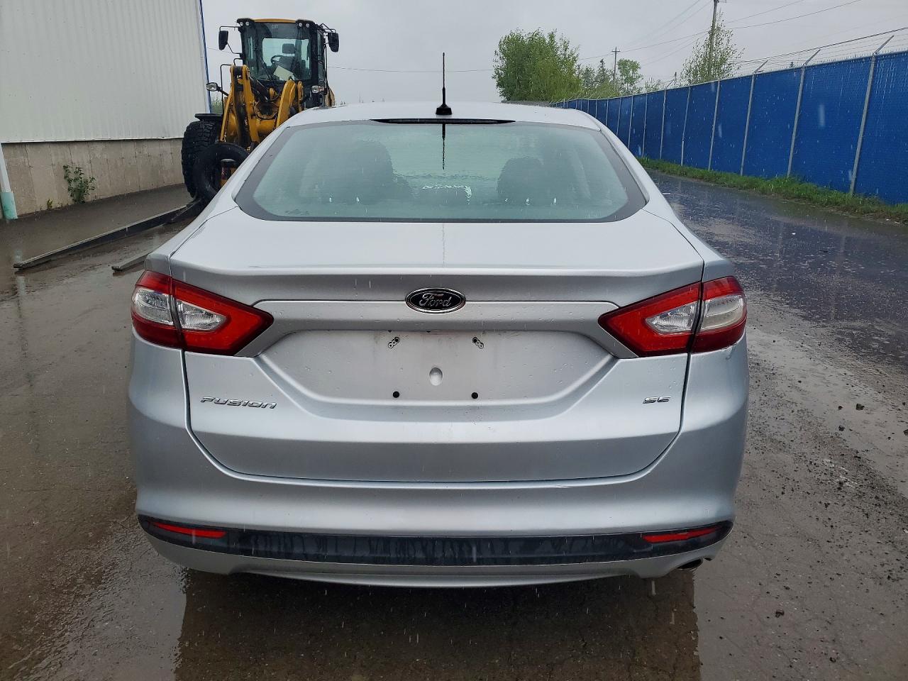 2013 FORD FUSION SE photo 6