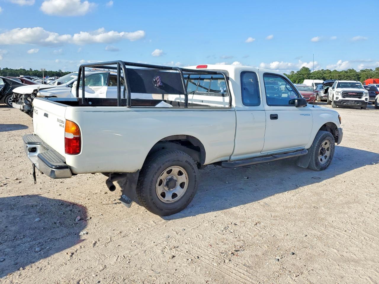 1998 TOYOTA TACOMA XTRACAB photo 5