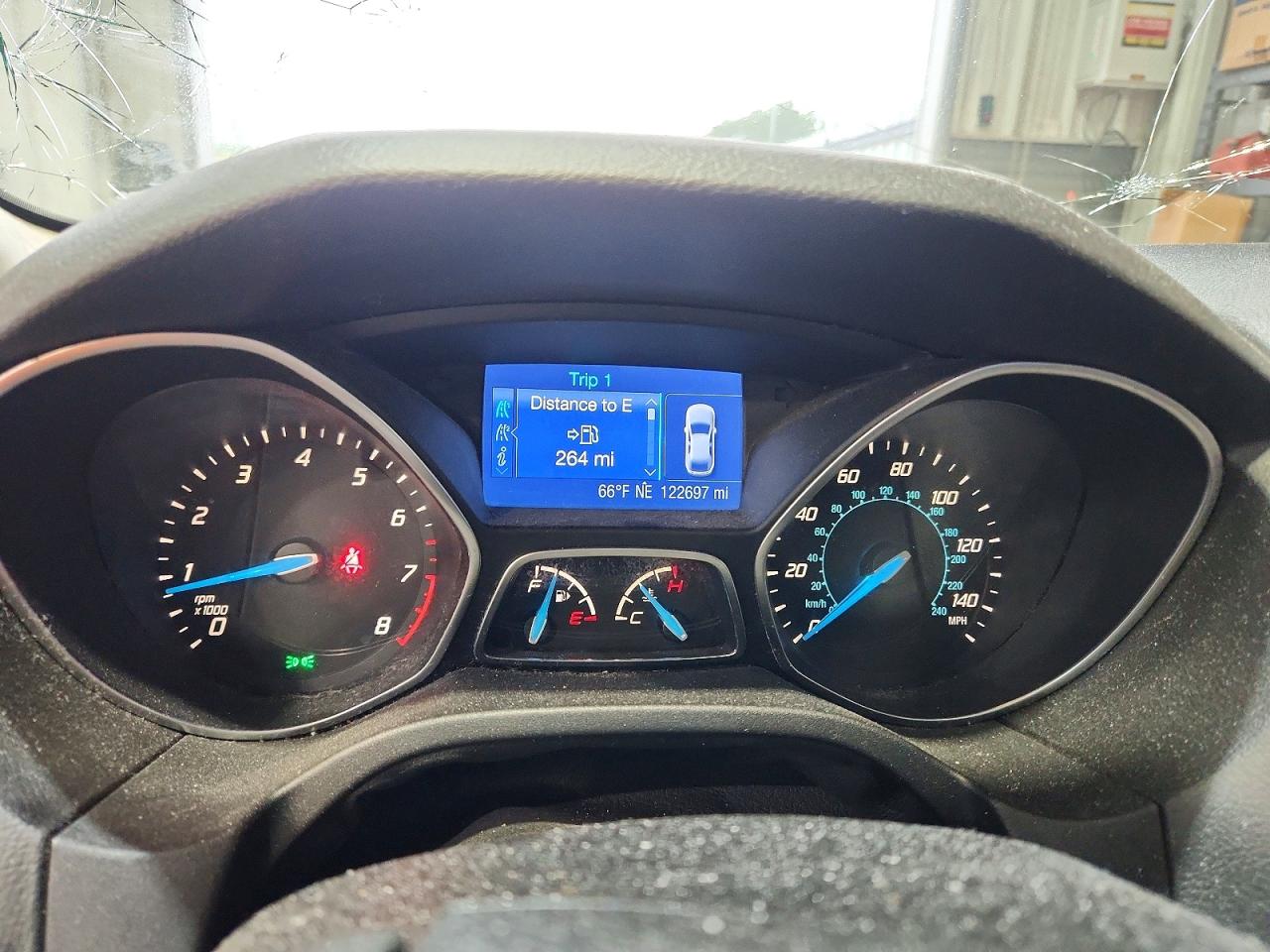 2013 FORD FOCUS SE photo 17