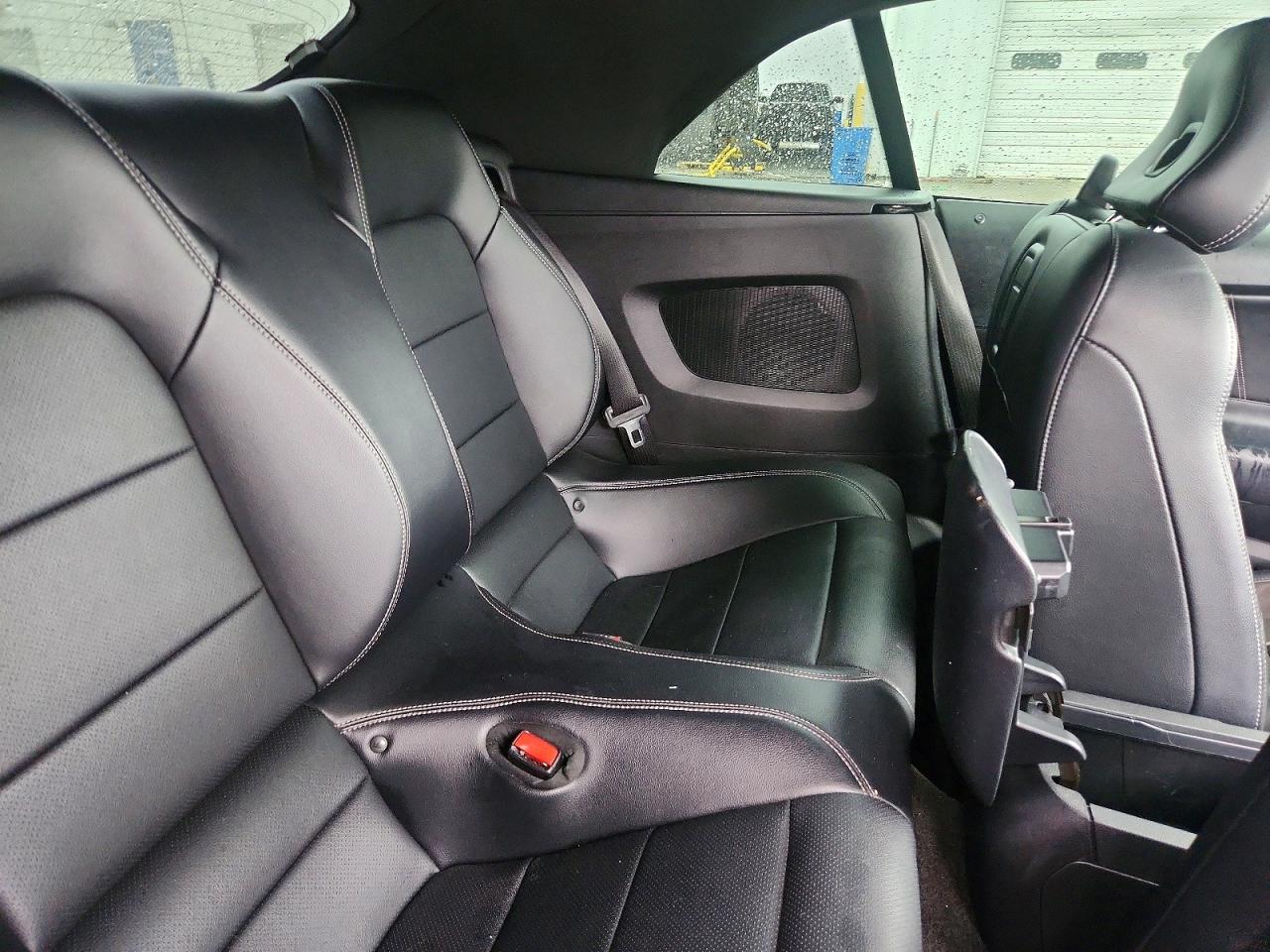 2017 FORD MUSTANG photo 19