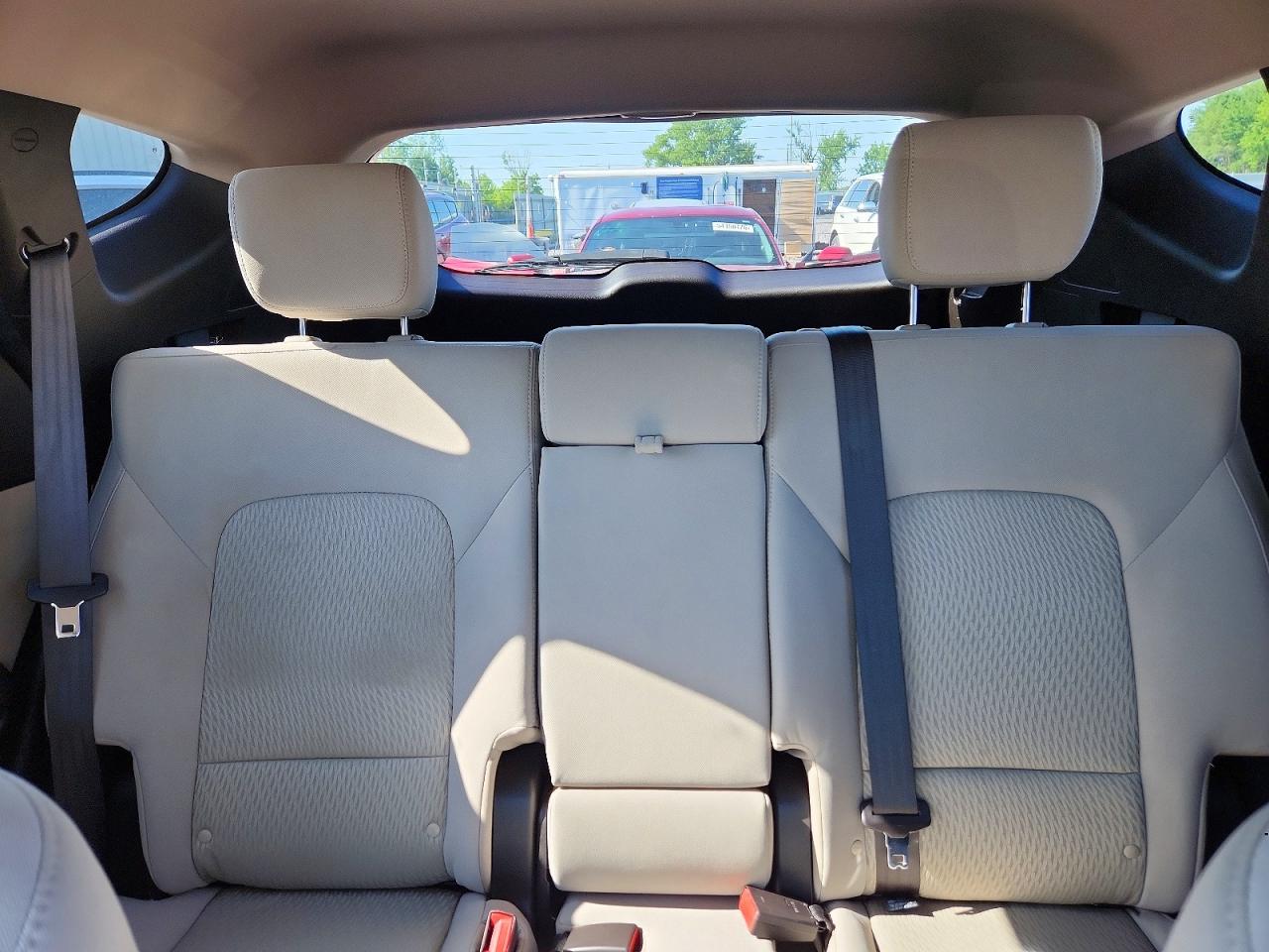 2017 HYUNDAI SANTA FE SPORT 2.4L photo 28