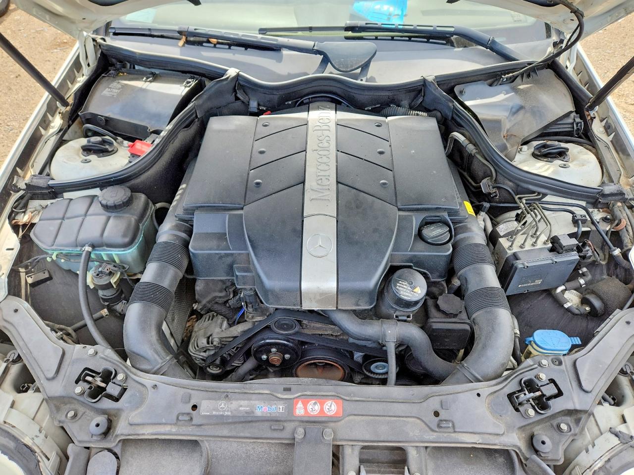 2005 MERCEDES-BENZ CLK 320C photo 31