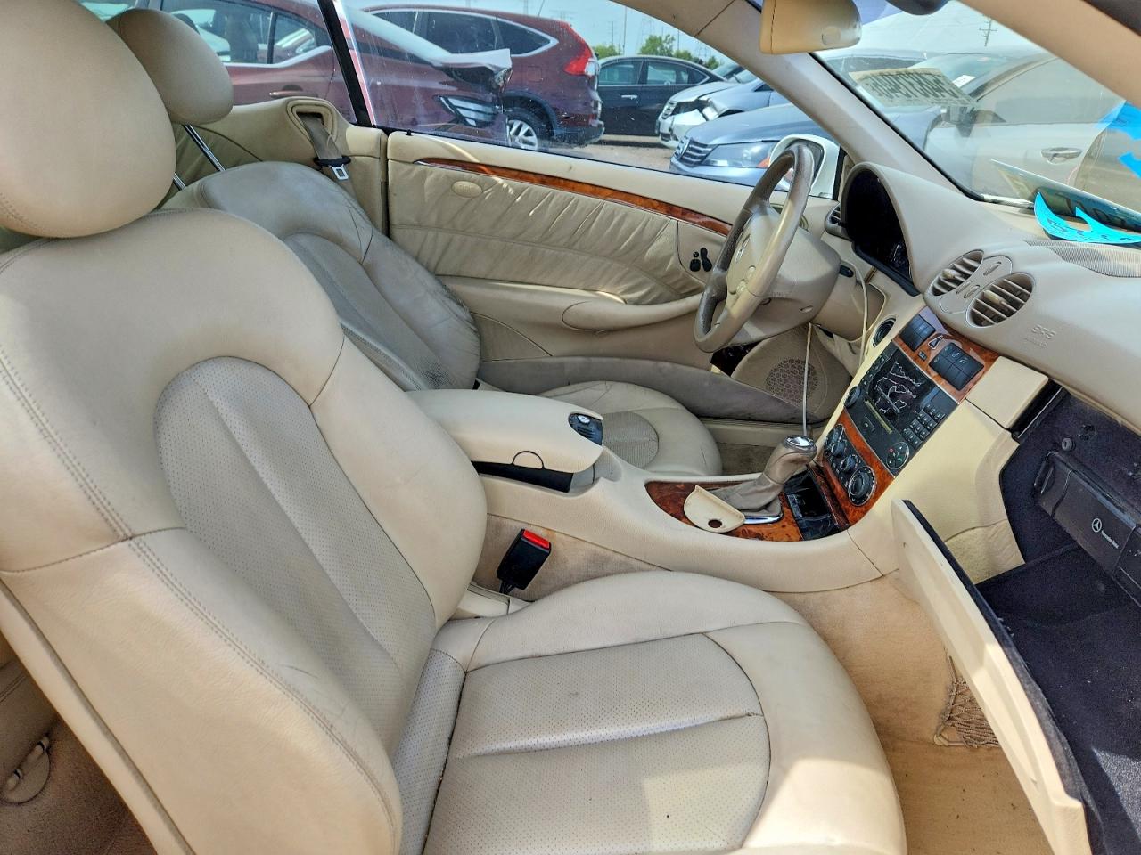 2005 MERCEDES-BENZ CLK 320C photo 28
