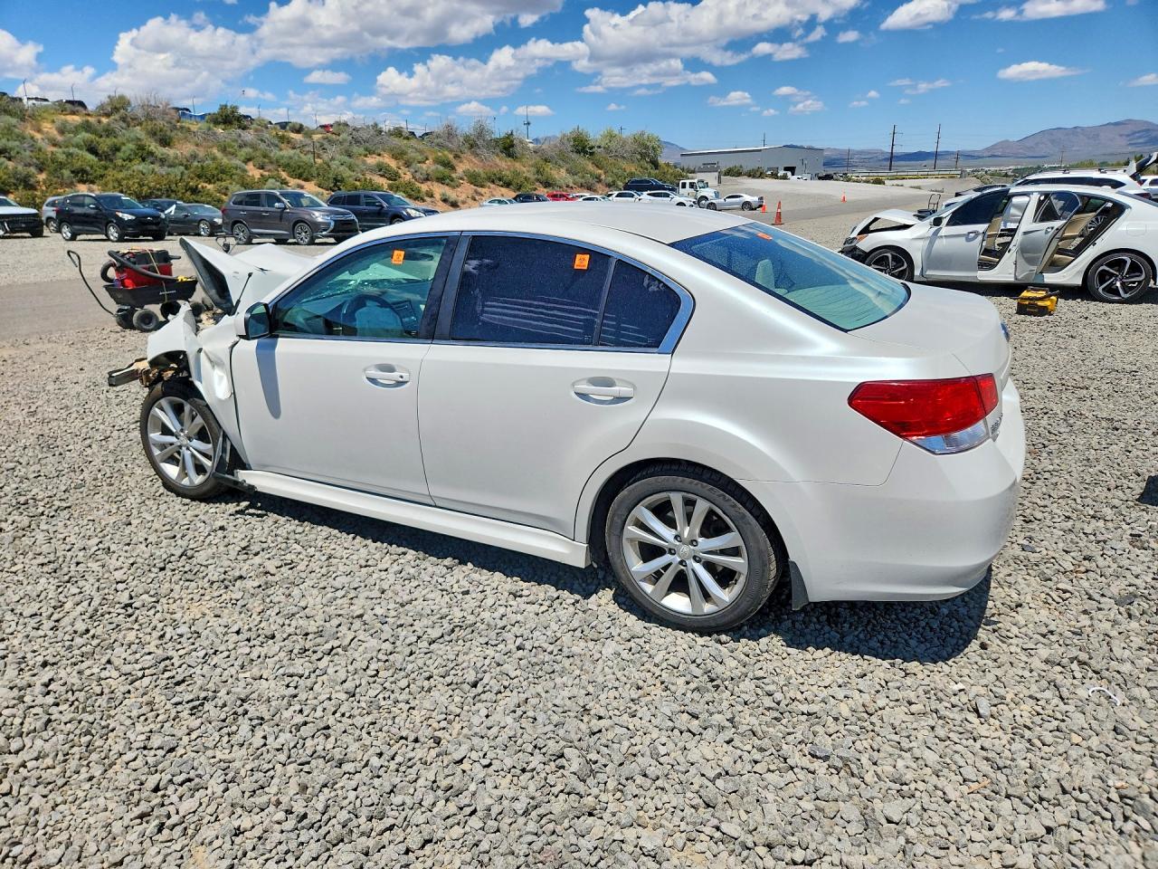 2013 SUBARU LEGACY 2.5I PREMIUM photo 3