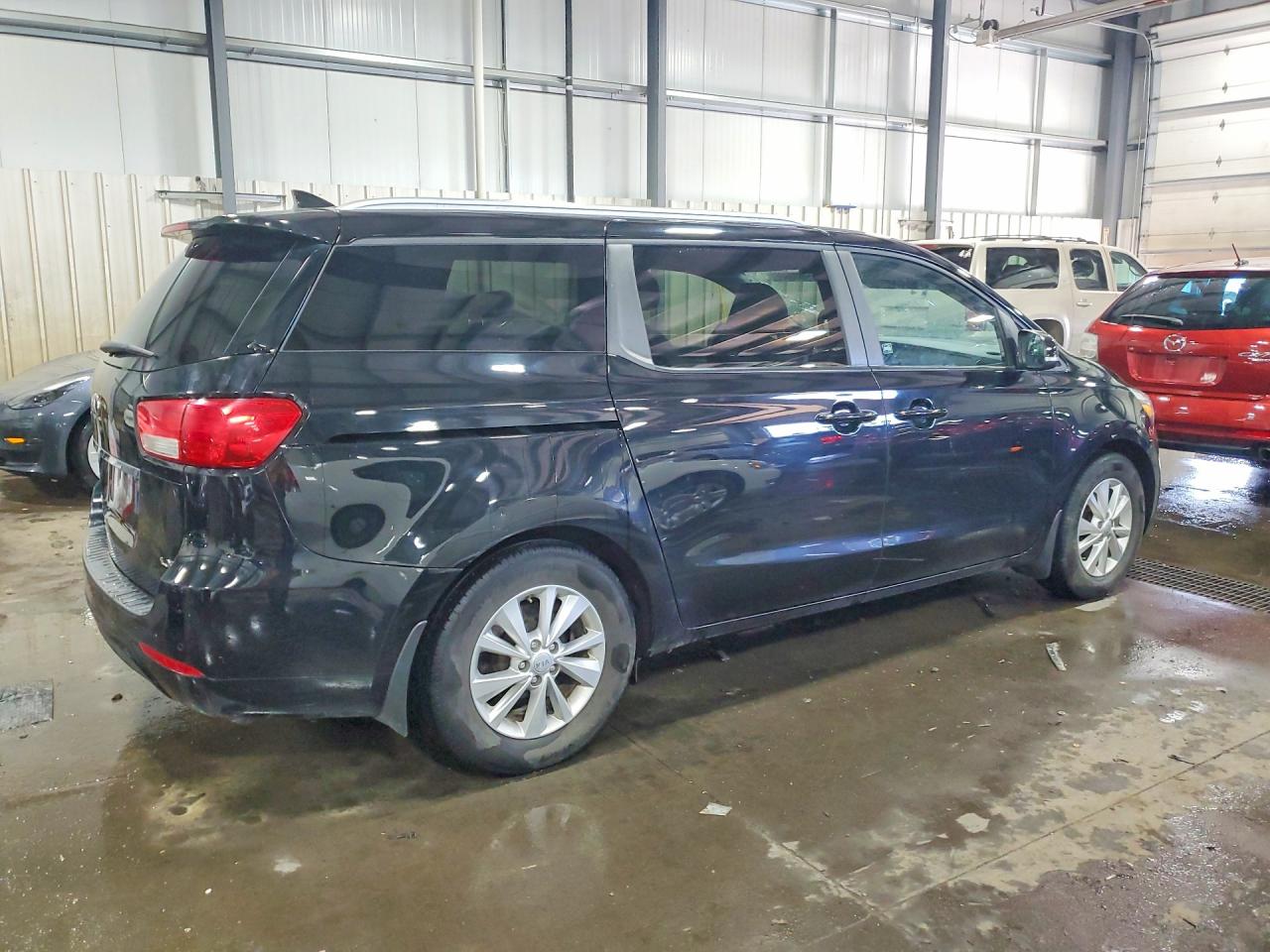 2016 KIA SEDONA LX photo 5