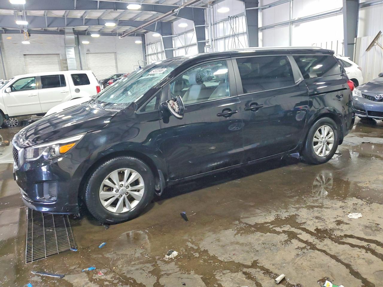 2016 KIA SEDONA