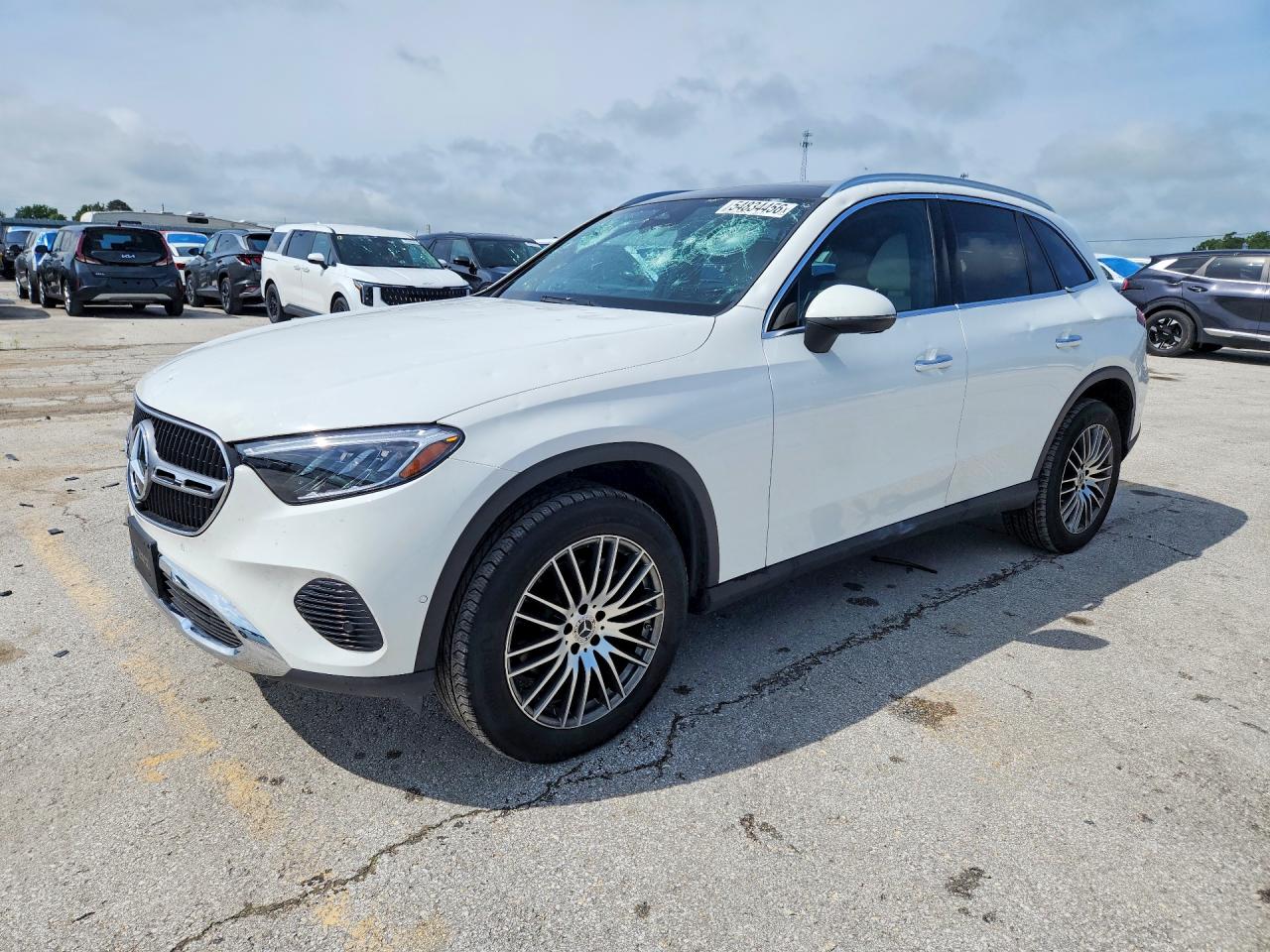 2024 MERCEDES-BENZ GLC