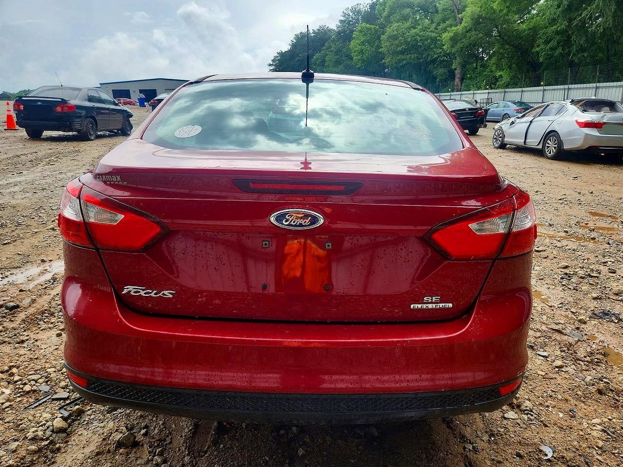 2013 FORD FOCUS SE photo 16