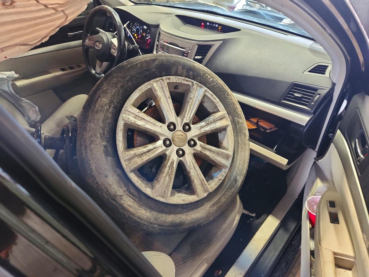 2010 SUBARU LEGACY 2.5I PREMIUM photo 15
