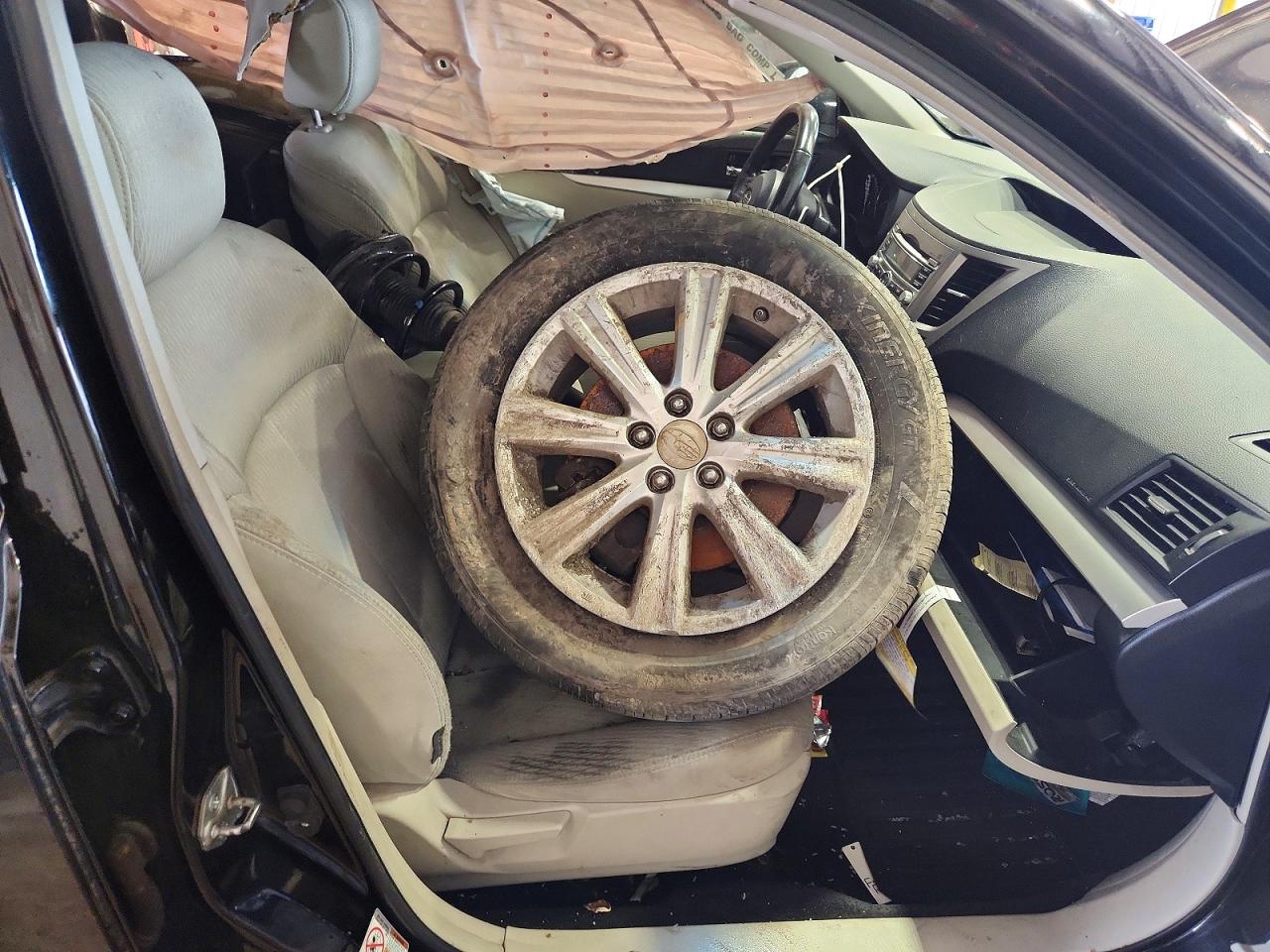 2010 SUBARU LEGACY 2.5I PREMIUM photo 13