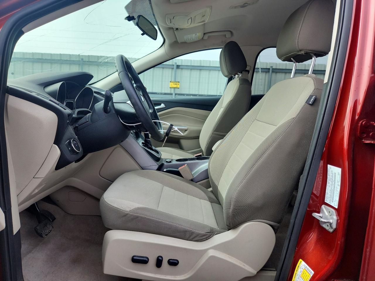 2014 FORD ESCAPE SE photo 19