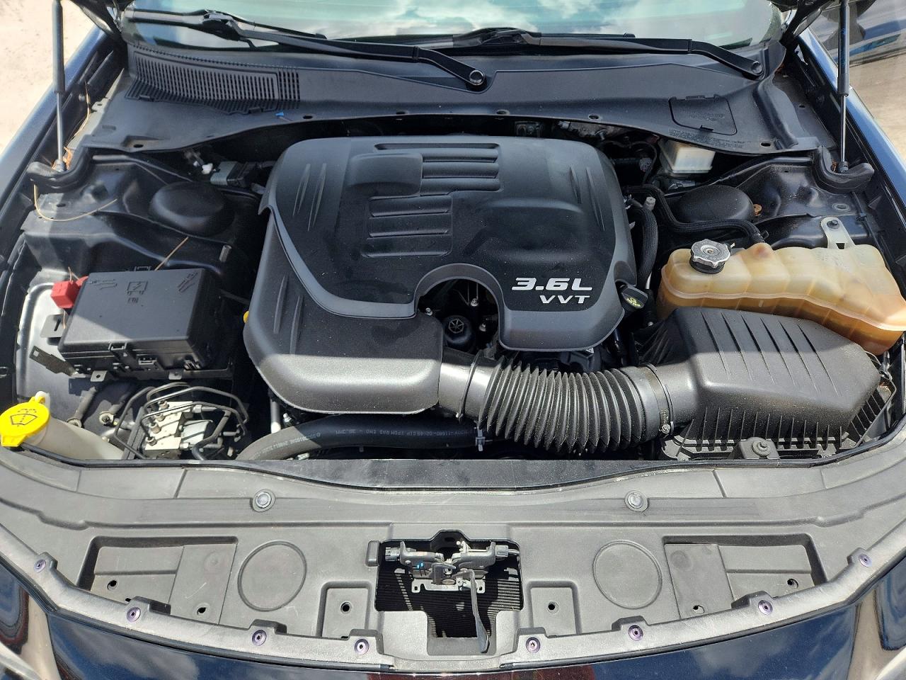 2021 CHRYSLER 300 S photo 19