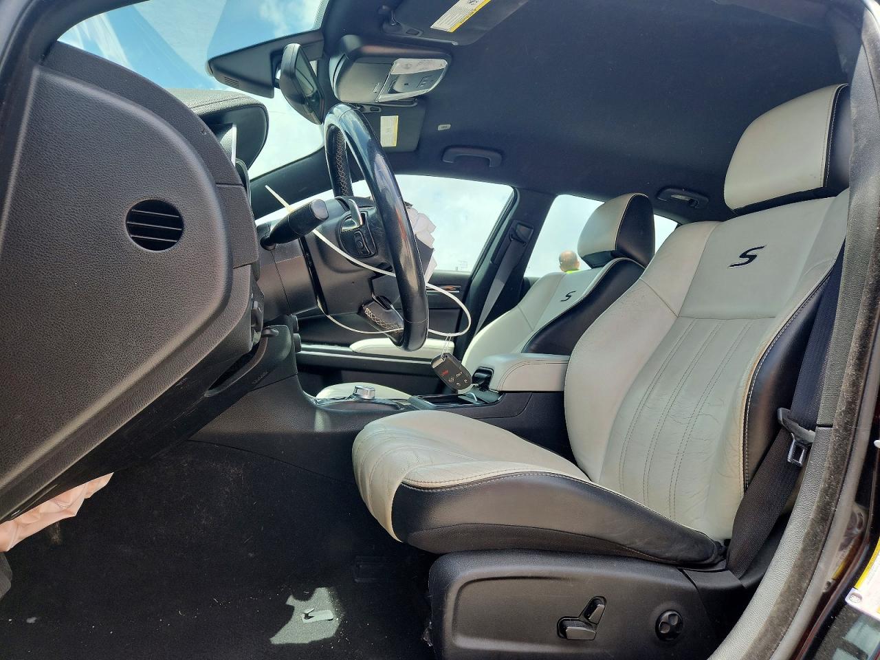 2021 CHRYSLER 300 S photo 11