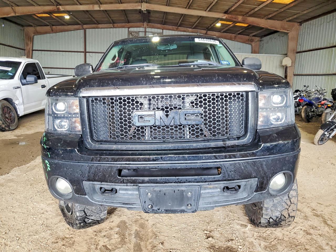 2010 GMC SIERRA K1500 SLE photo 9