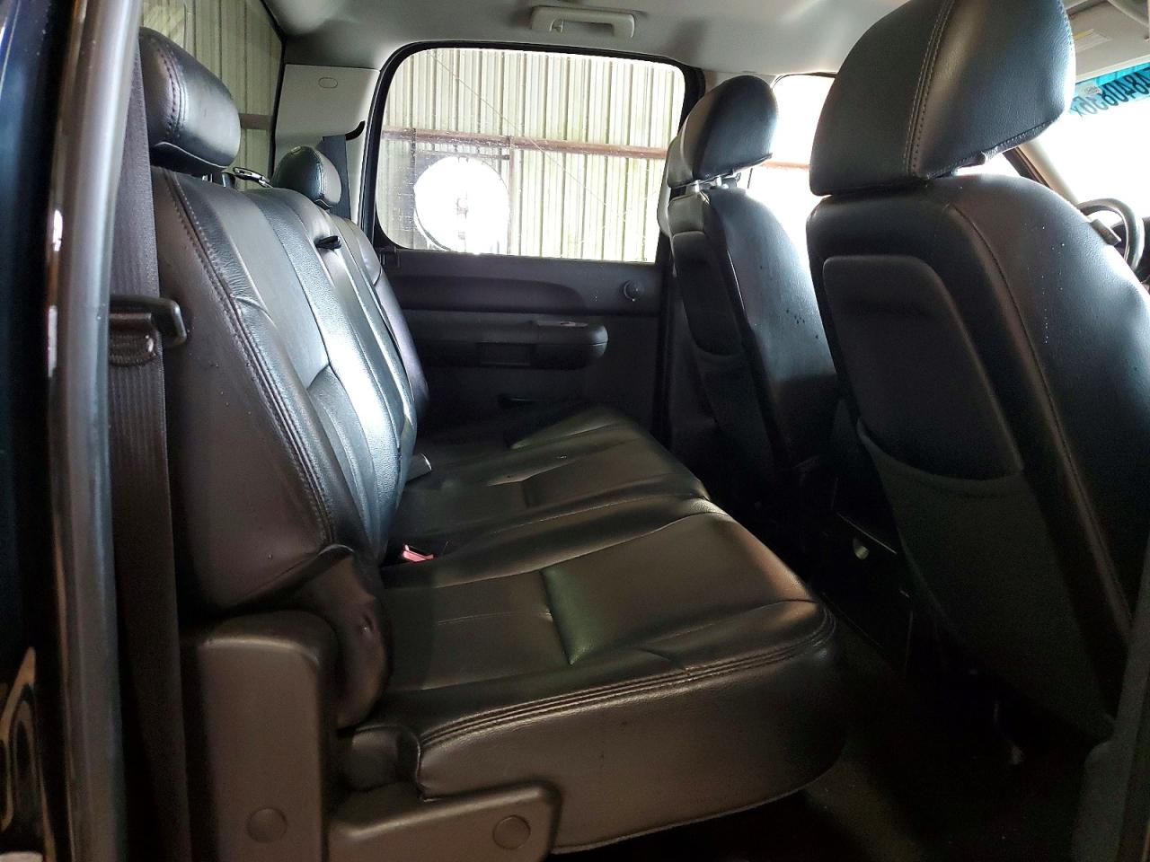 2010 GMC SIERRA K1500 SLE photo 19