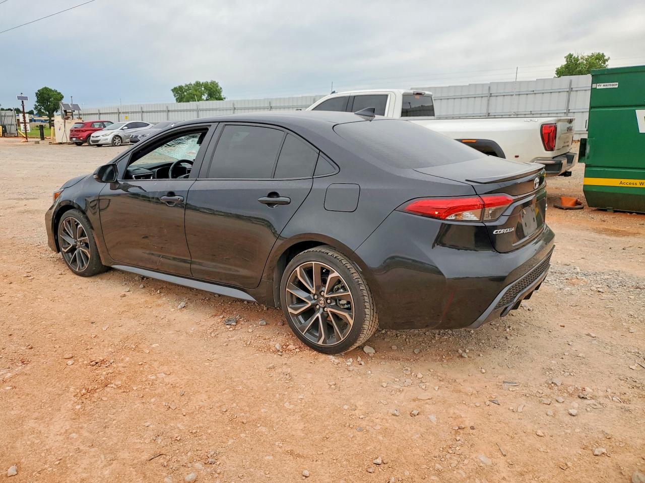 2020 TOYOTA COROLLA XSE photo 4