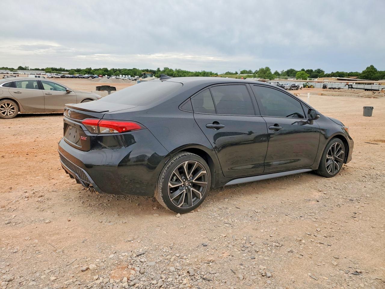 2020 TOYOTA COROLLA XSE photo 7