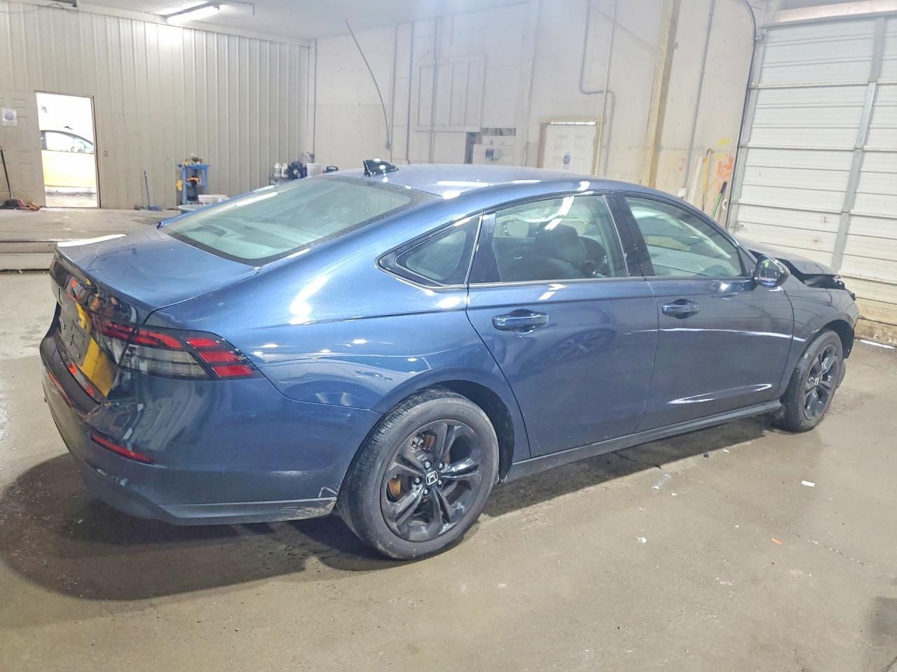 2025 HONDA ACCORD SE photo 5