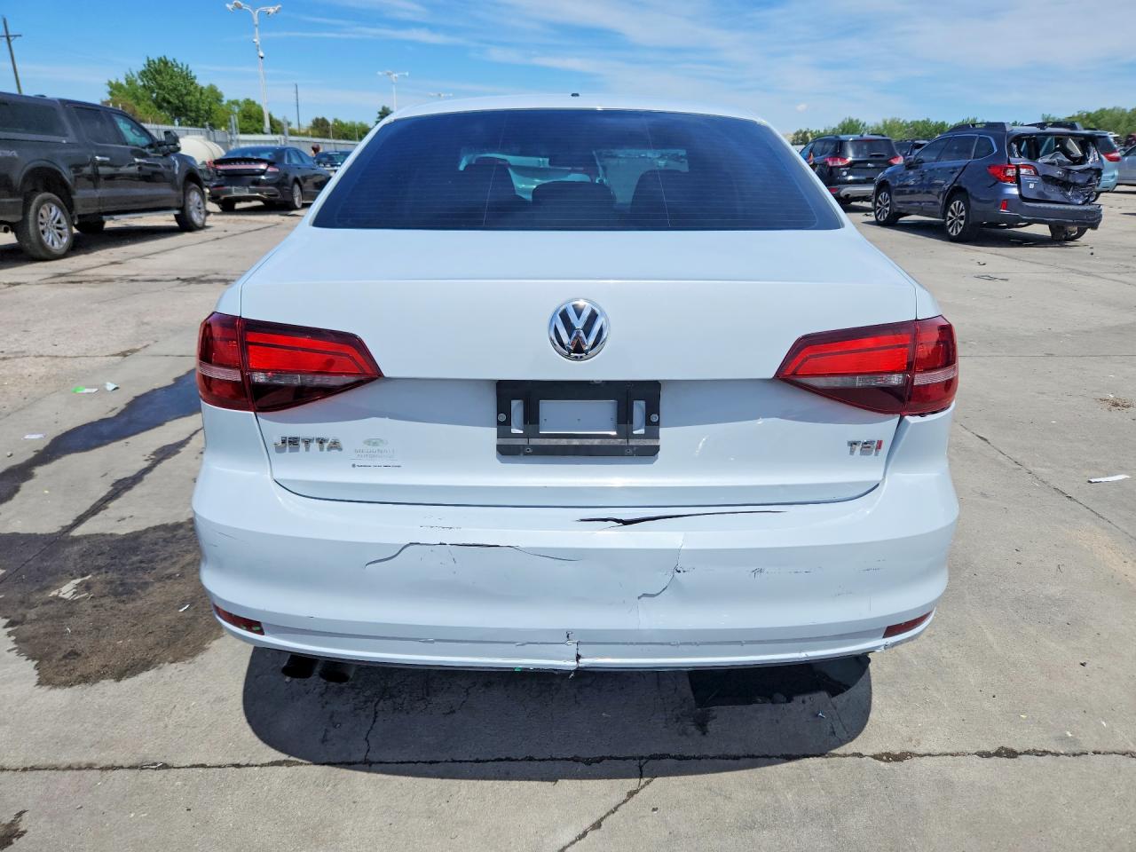 2017 VOLKSWAGEN JETTA S photo 6
