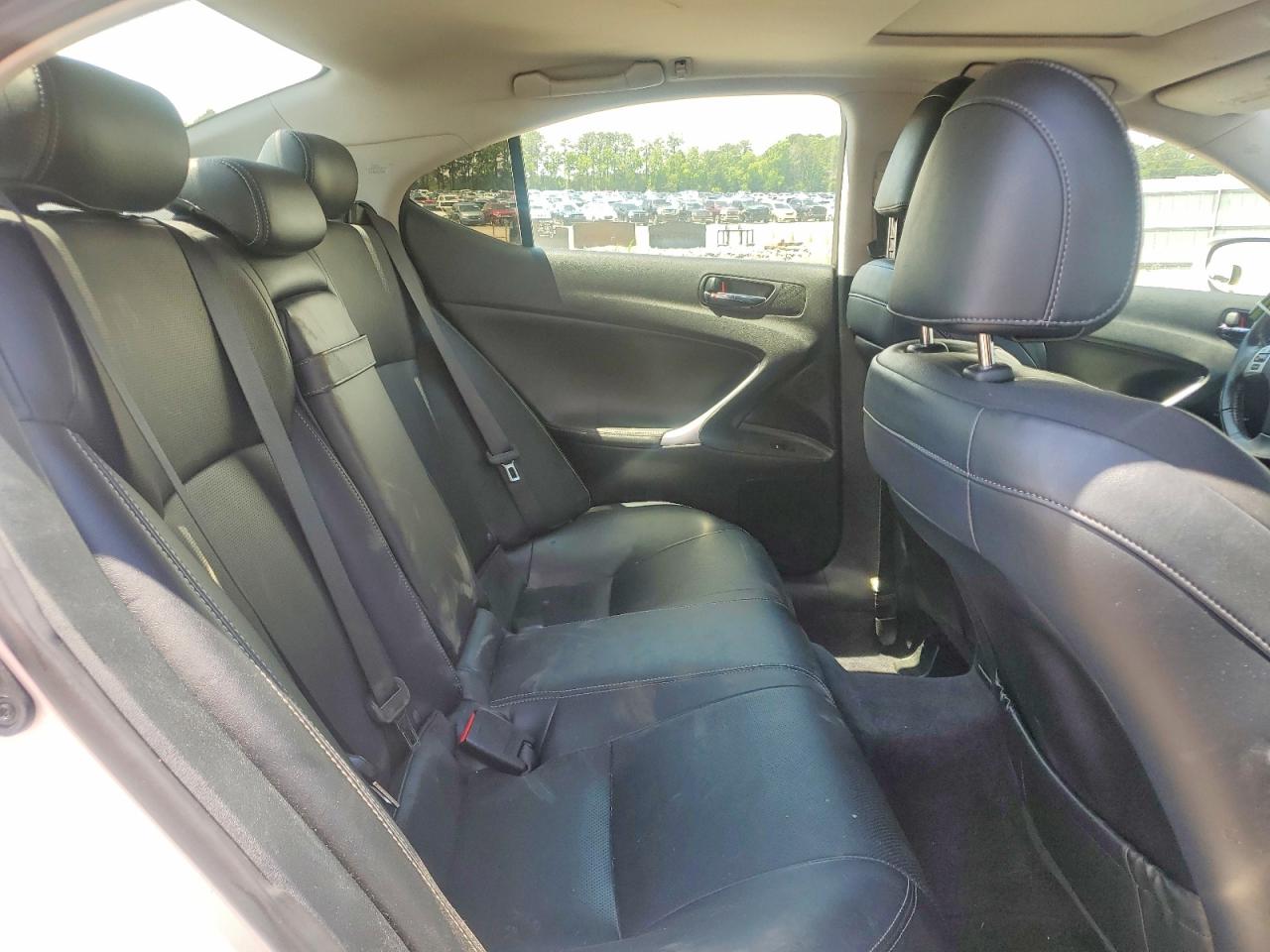 2012 LEXUS IS 250 photo 19