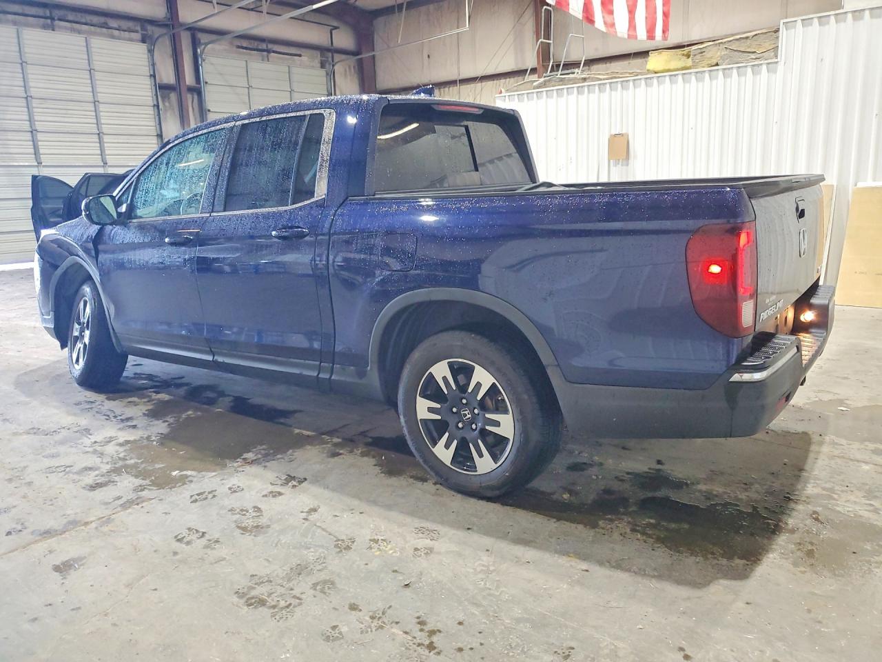 2020 HONDA RIDGELINE RTL photo 3