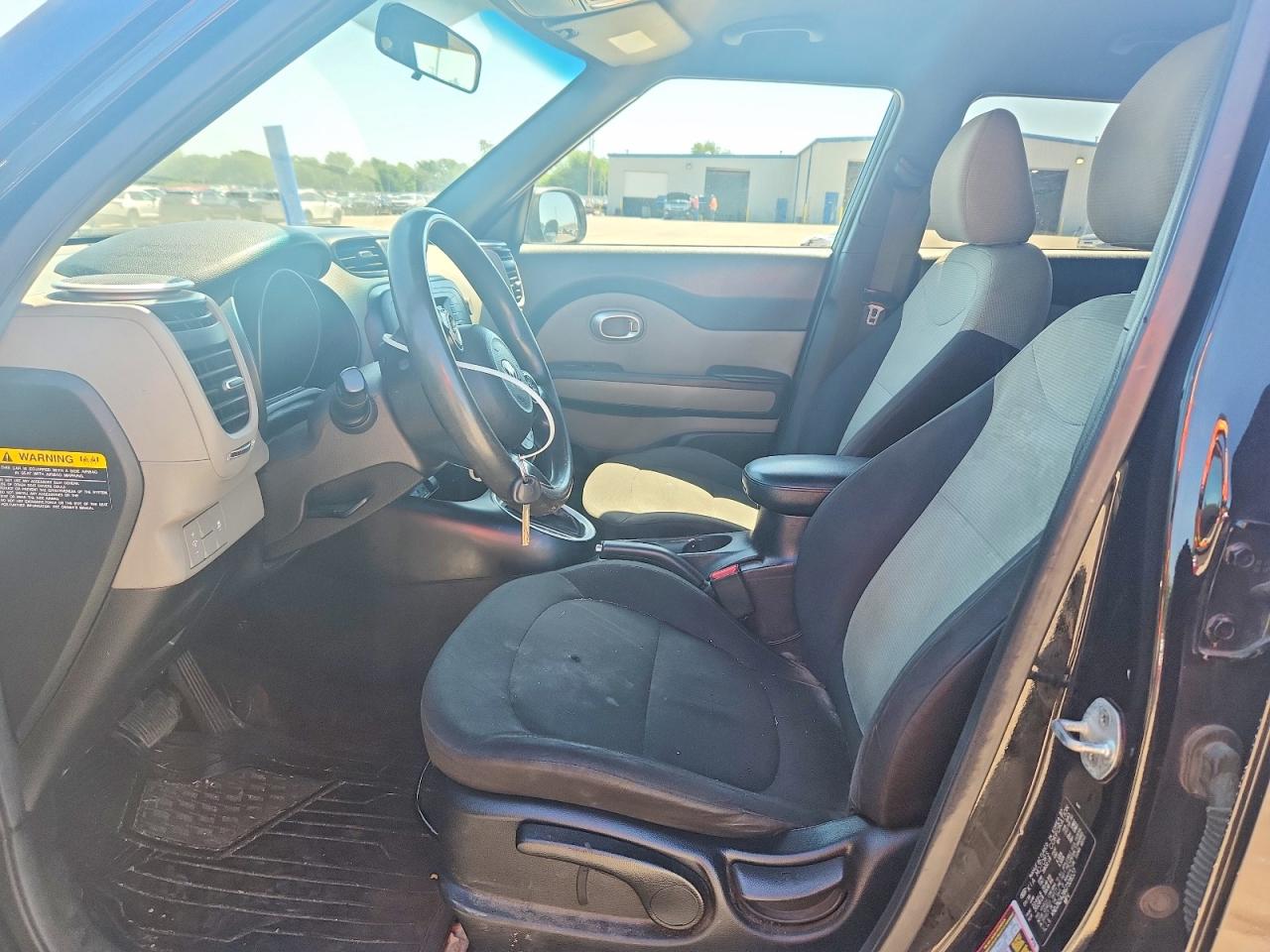 2016 KIA SOUL BASE photo 13