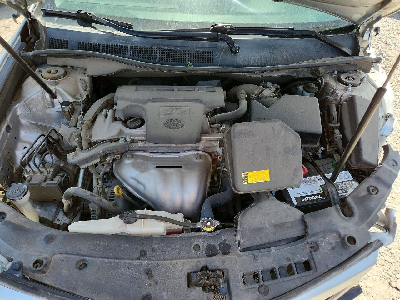 2013 TOYOTA CAMRY SE photo 31