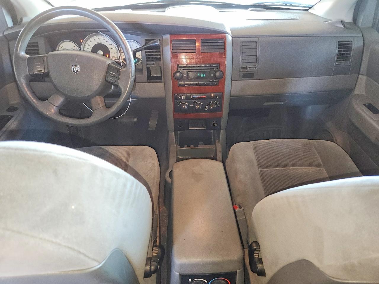 2005 DODGE DURANGO SLT photo 22