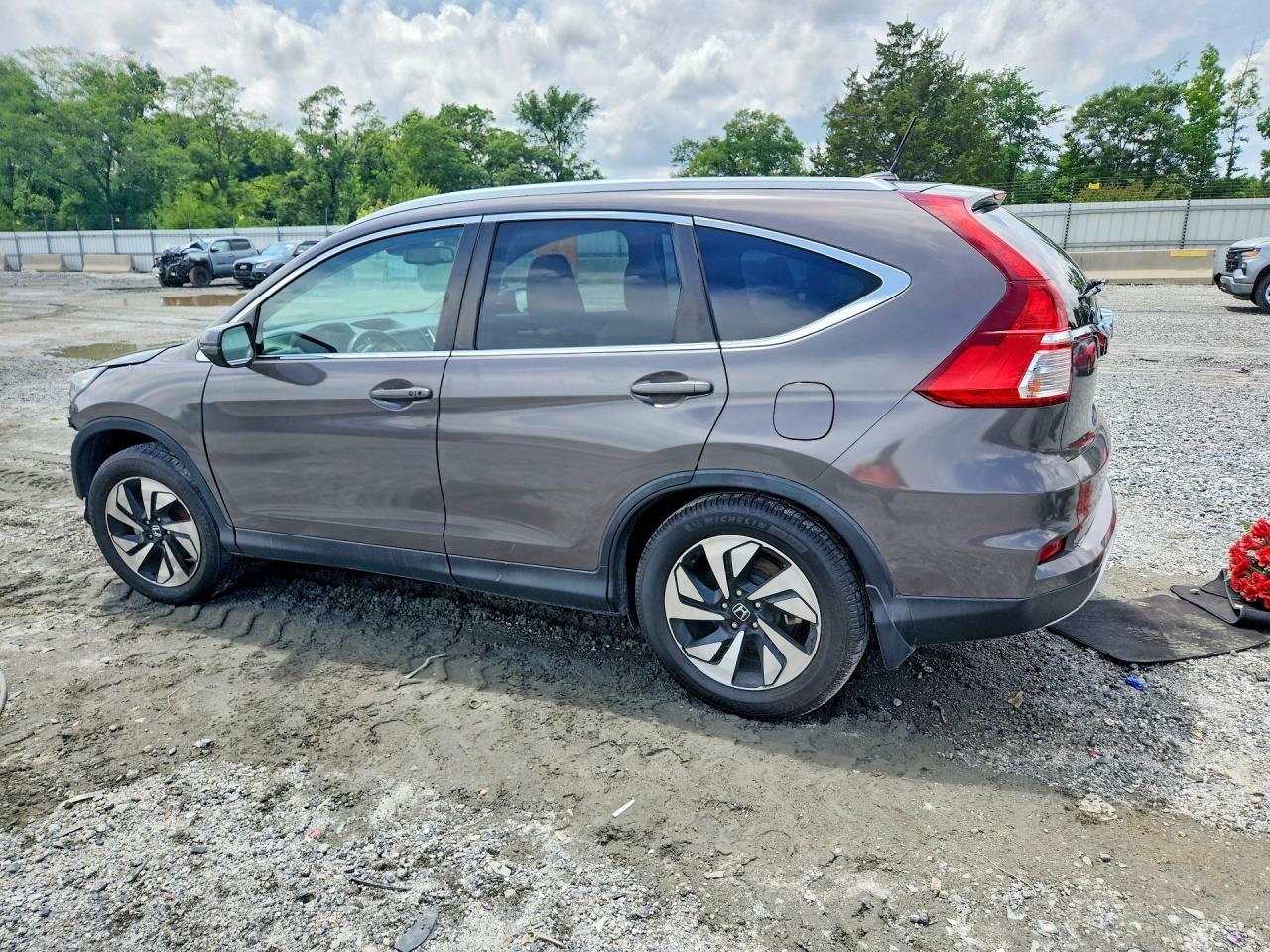 2016 HONDA CR-V TOURING photo 3