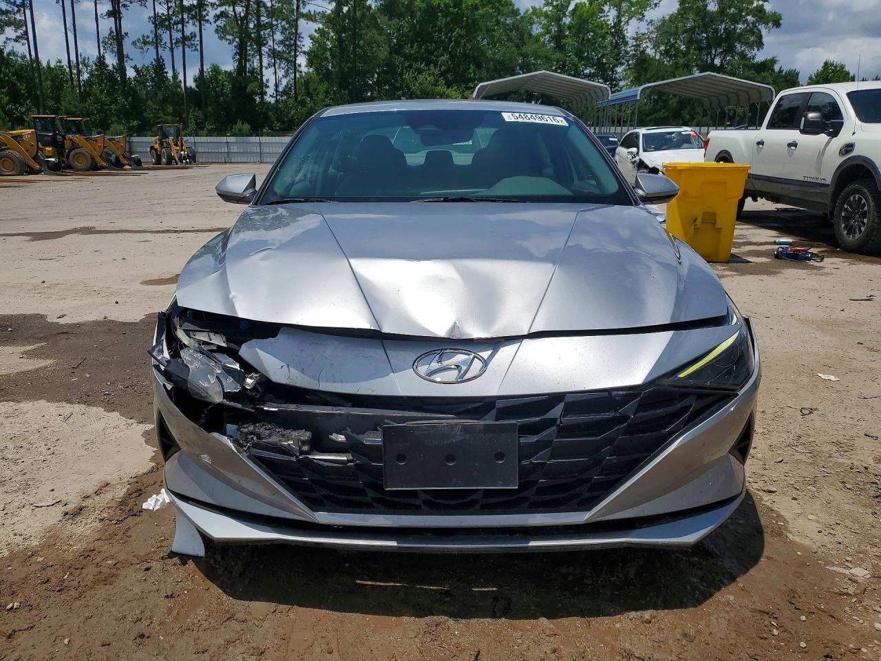 2021 HYUNDAI ELANTRA SE photo 9