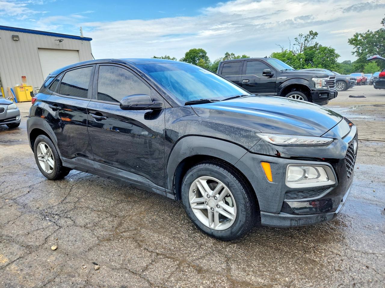 2020 HYUNDAI KONA SE photo 10