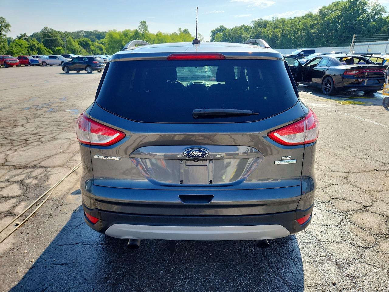 2016 FORD ESCAPE SE photo 11