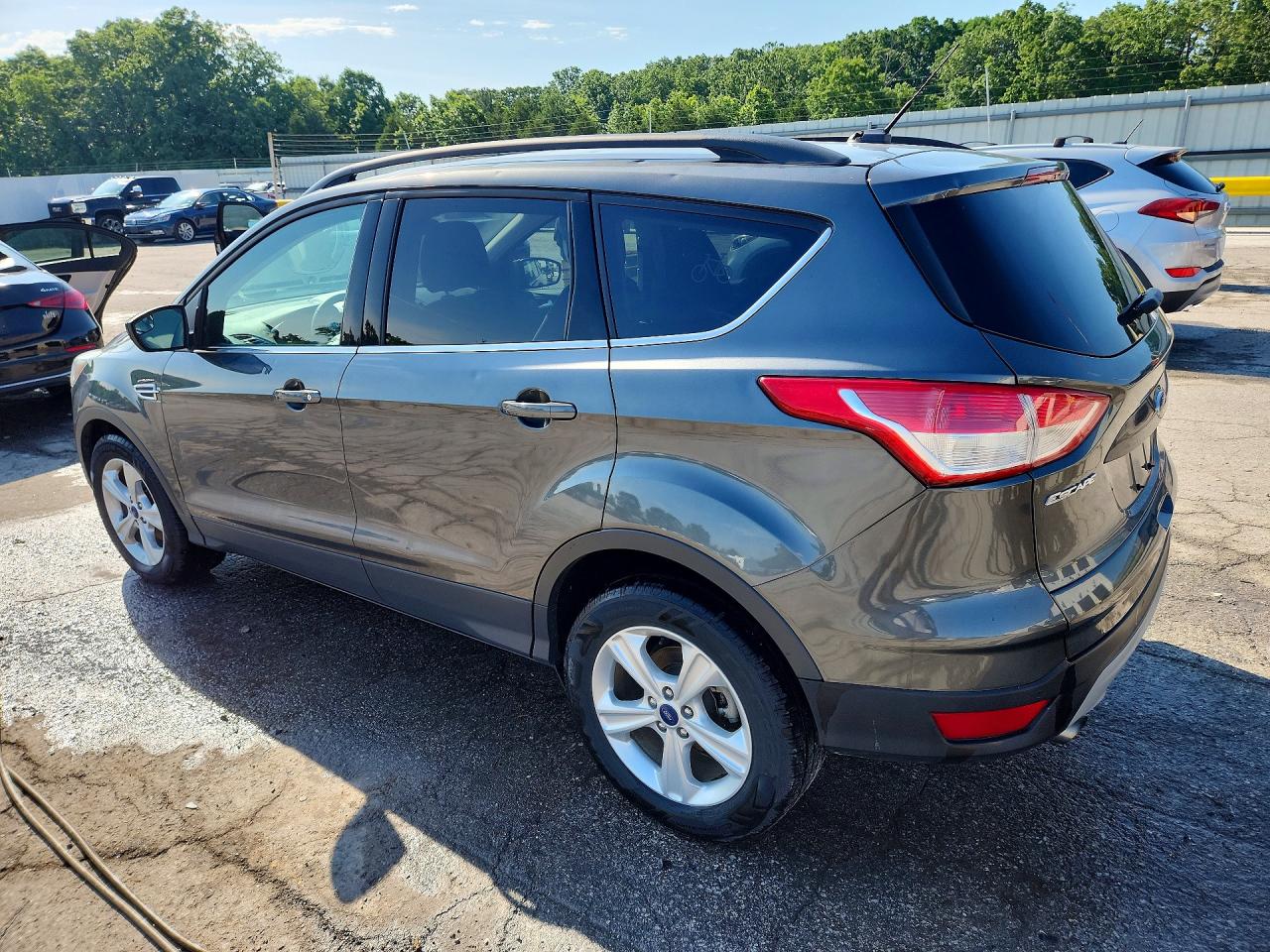2016 FORD ESCAPE SE photo 3
