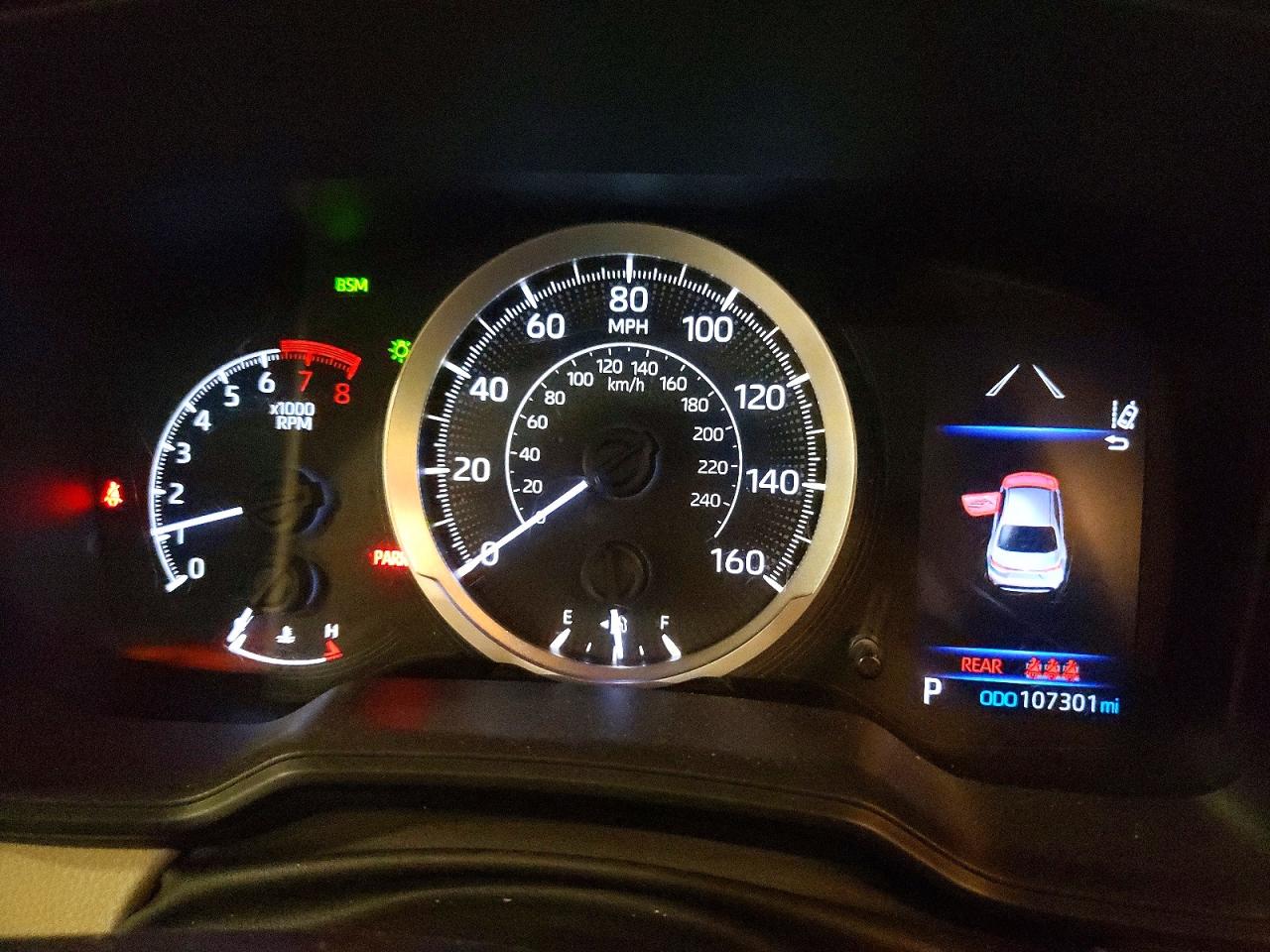2021 TOYOTA COROLLA LE photo 9