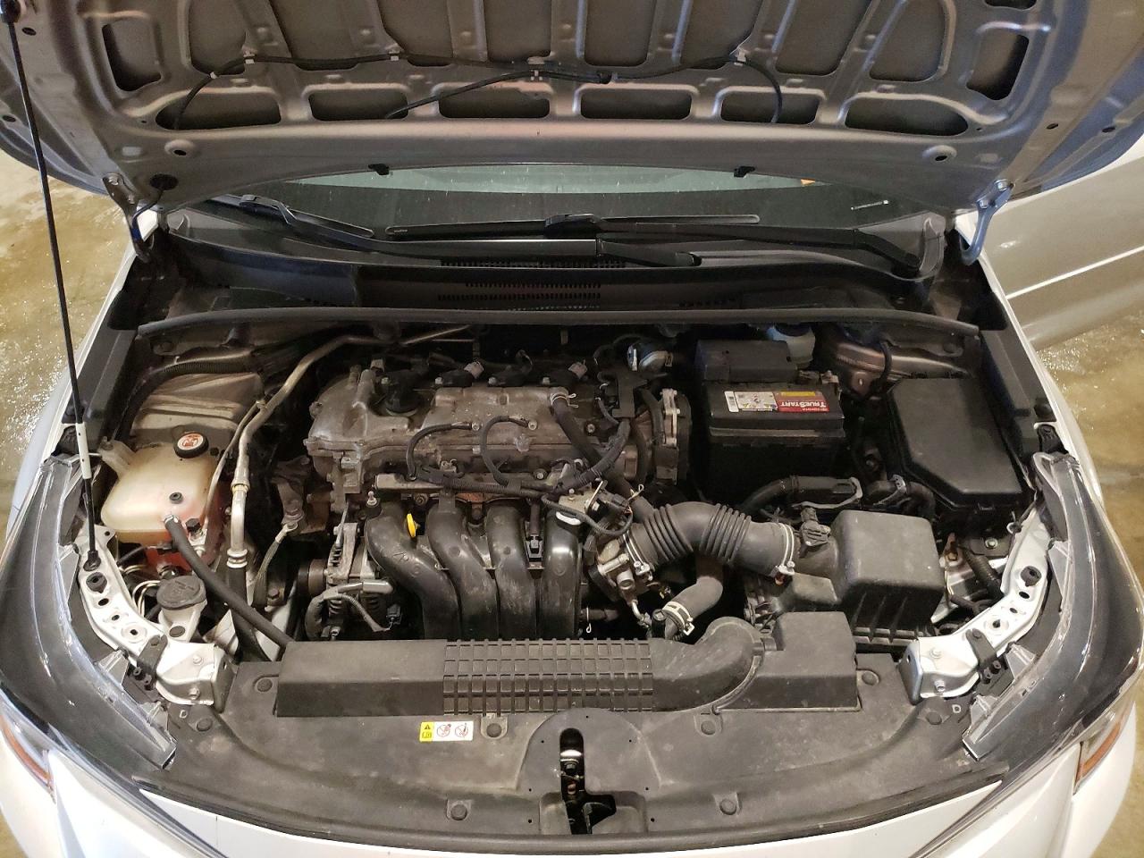 2021 TOYOTA COROLLA LE photo 11