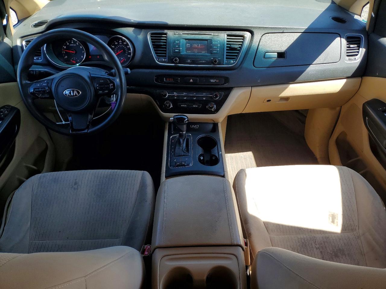 2016 KIA SEDONA LX photo 15